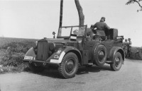 Военная техника - Автомобиль «Хорьх-901» (Horch 901) штаба 71-й пехотной дивизии вермахта на дороге