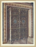 Предметы быта - История мебели. Шкафы, маркетри. Франция, 1600-1799