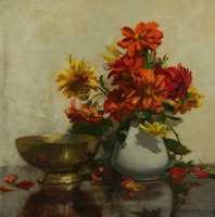 Картины - Вайолет Макиннес. Красные и жёлтые георгины в голубой вазе