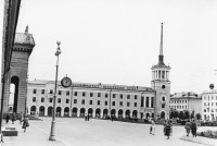Ангарск - Ангарск, площадь со шпилем