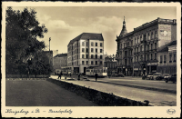 Калининград - Калининград (до 1946 г. Кёнигсберг).  Трамвай №7 на Парадеплатц.