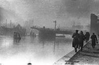 Калининград - Бой в районе разрушенного  моста. Апрель 1945 года.