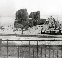 Калининград - Останки северо-западной башни после взрыва Королевского замка