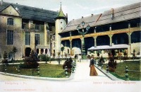 Калининград - Внутренний двор Королевского замка с видом на его северо-западный угол и вход в ресторан «Блютгерихт».