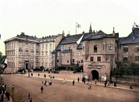 Калининград - Кёнигсберг. Замковая площадь и восточное крыло с главным входом в Королевский замок.