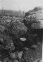 Калининград - Офицеры 1-го Оршанского гвардейского полка связи на позициях в районе Кенигсберга