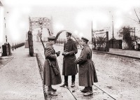 Советск - Тильзит-Советск военный патруль на мосту королевы Луизы, 1916 год.