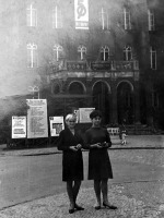 Советск - Улица Победы. У здания культпросветучилища.