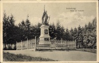 Черняховск - Insterburg, Kriegerdenkmal mit Germania im Stadtpark
