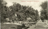 Гусев - Gumbinnen. Hindenburgstrasse. Promenade mit Springbrunnen.