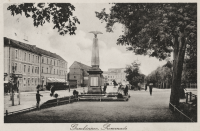 Гусев - Gumbinnen, Promenade mit Kriegerdenkmal.