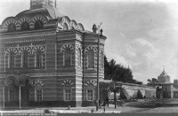 Кострома - Смоленская часовня и стена Богоявленского монастыря