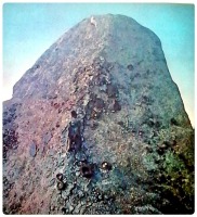 Красноярский край - Ритуальный камень-исполин в таймырской тундре