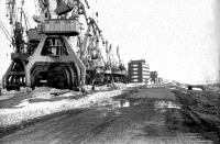 Дудинка - Дудинский речной порт.